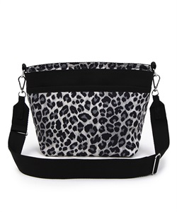 SMALL BUCKET BAG