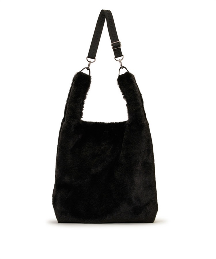 FUR SHOULDER TOTE