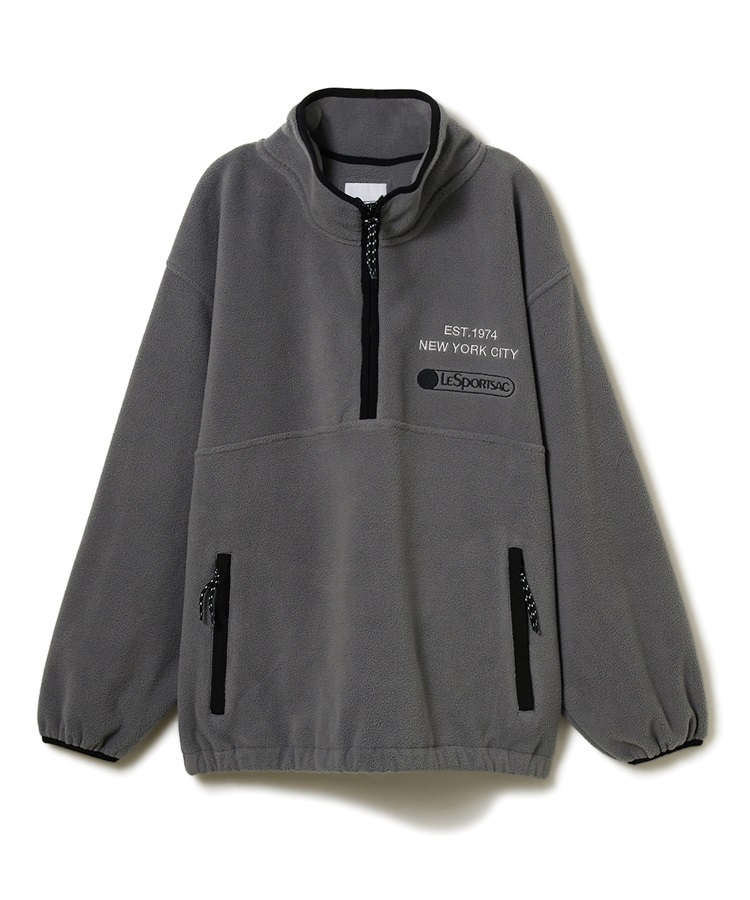 フリースパーカー