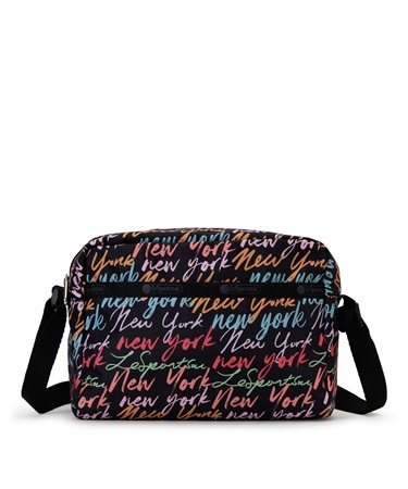 DANIELLA CROSSBODY(NYCスクリプトブラック-フリー)
