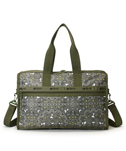 【LeSportsac×PEANUTS】DELUXE MED WEEKENDER(ピーナッツ バンダナパーティー グリーン-フリー)