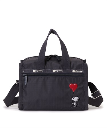 【LeSportsac×PEANUTS】MED METRO CROSSBODY(スヌーピー ハート エンブロイダリークロスボディ-フリー)