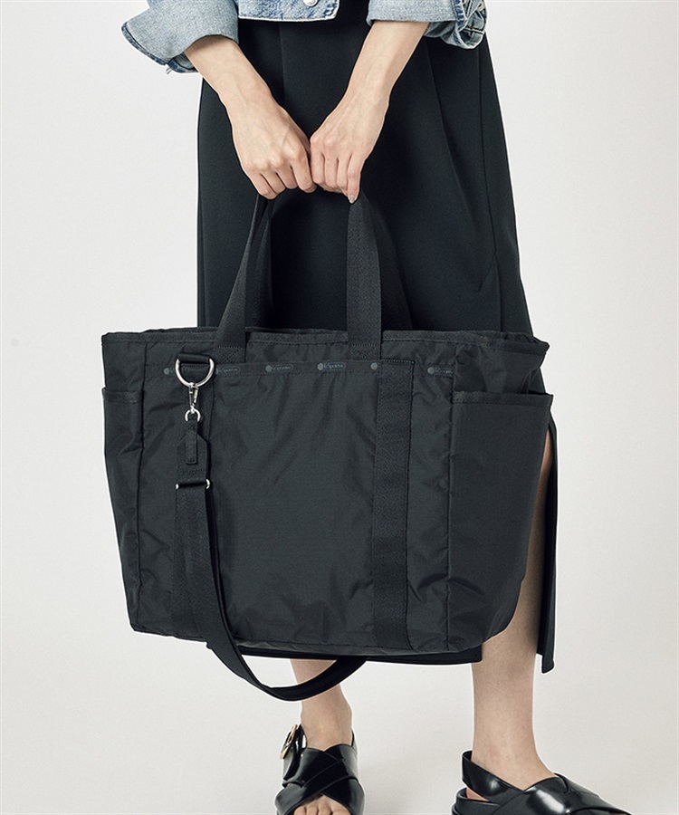 LESMILLS 大きめトートバッグ　黒 1000121239_p_40_L.jpg