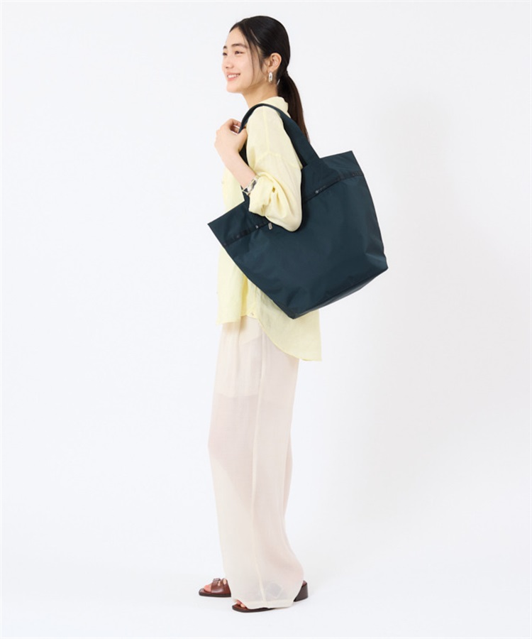 MARKET TOTE｜トートバッグ｜バッグ｜レスポートサック公式｜LeSportsac