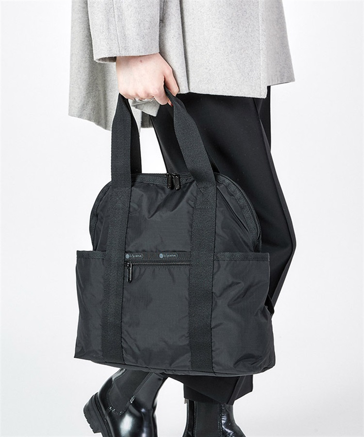 美品✨️LeSportsac TROUBLE BACKPACK リュック 黒 LeSportsac デイバック リュック 「日本限定」DOUBLE TROUBLE