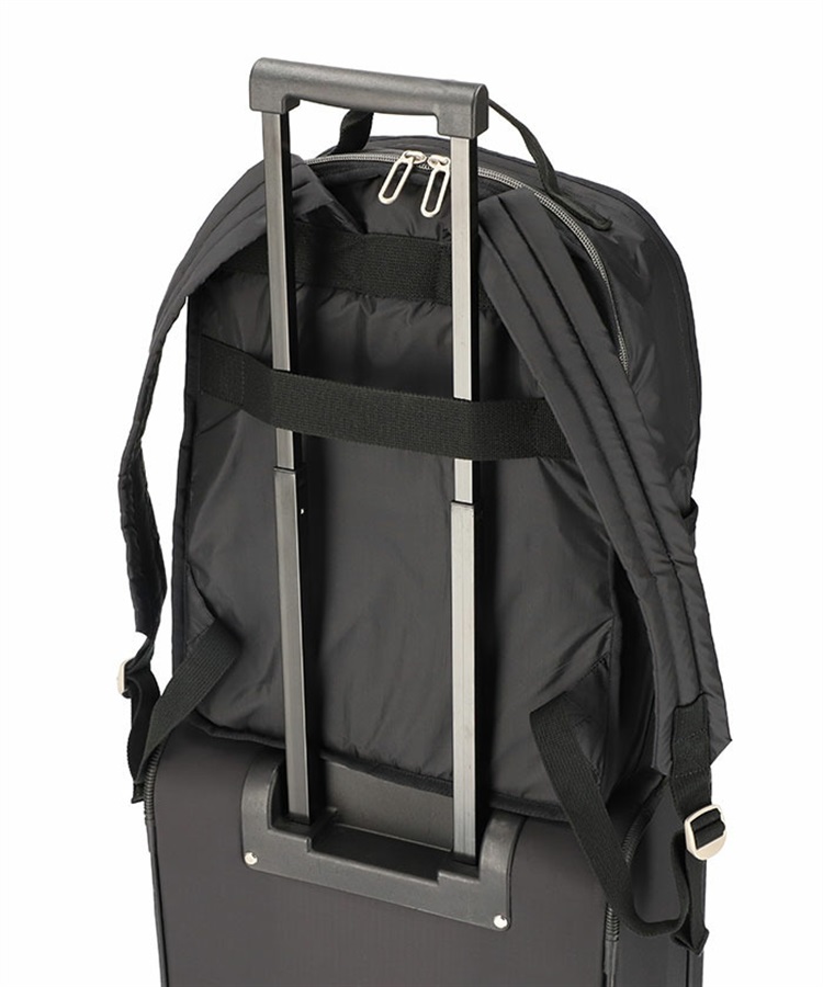 レスポートサック　ESSENTIAL CARRYALL BP ブラック レスポートサック LeSportsac ESSENTIAL CARRYALL BP （ブラック
