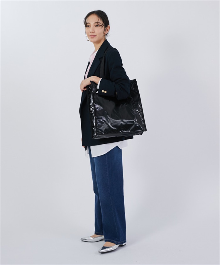 美品 レスポートサック LG BOOK TOTEブラックシャイン トートバッグ LG BOOK TOTE ブラックシャイン｜レスポートサックの通販｜&mall