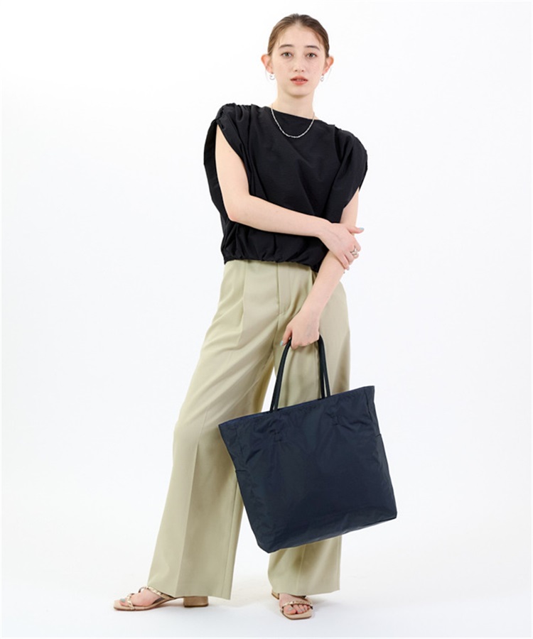 familiar×LeSportsac 2WAYトートバッグ ネイビー 新品 LARGE 2 WAY TOTE ネイビープティドット/ブルー