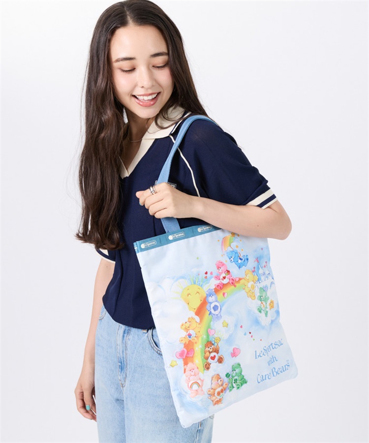 LeSportsac × Care Bears(TM)】LARGE EMERALD TOTE｜トートバッグ