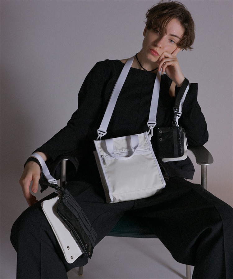 CONVERSE TOKYO×LeSportsac】MINI N/S TOTE W/GMT｜トートバッグ