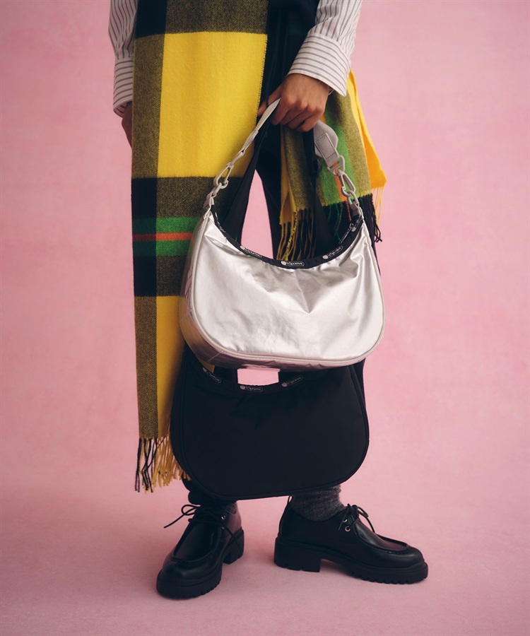 レスポートサック　SM CONV HOBOアイアムアスター LeSportsac（レスポートサック） ショルダーバッグ SM CONV HOBO 3752
