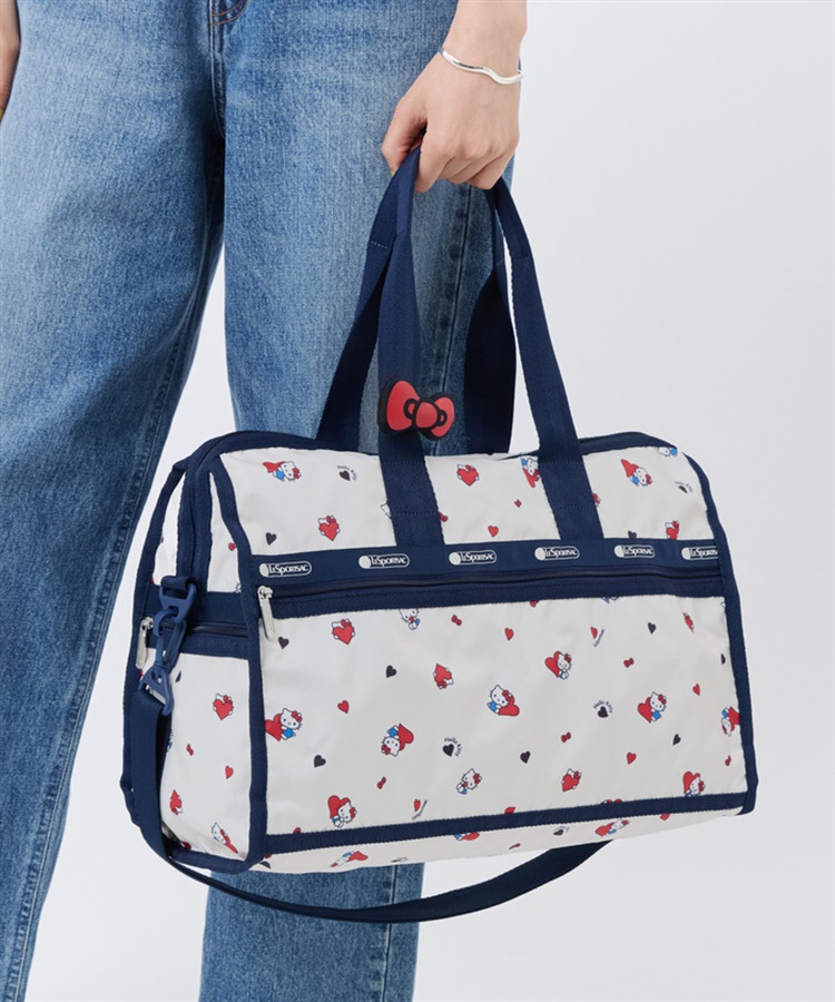 LeSportsac×Hello Kitty】DELUXE MED WEEKENDER｜ボストンバッグ