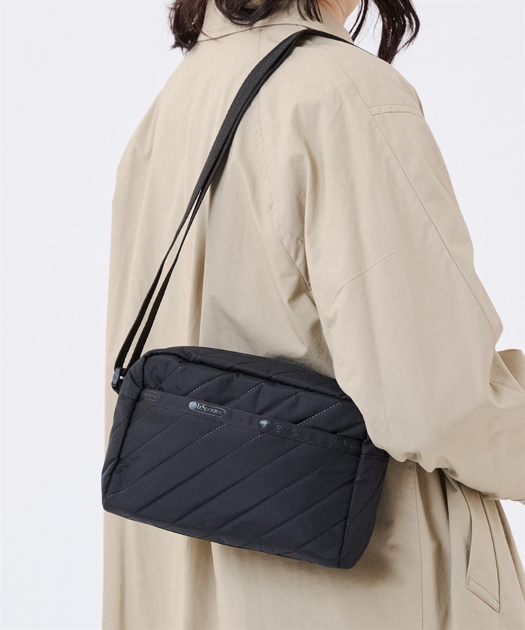 最終値下★ほぼ未使用★LeSportsac　DANIELLA CROSSBODY レスポートサック LeSportsac DANIELLA CROSSBODY （リサイクルド