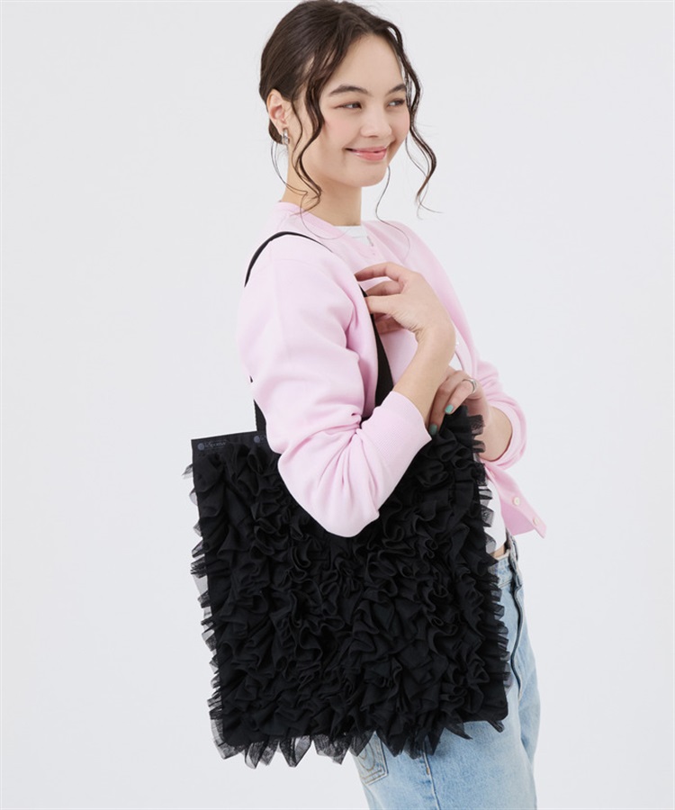 【エディットフォールル】レースフリルバッグ　ブラック EDIT. FOR LULU（エディットフォールル）の「レース フリルバッグ