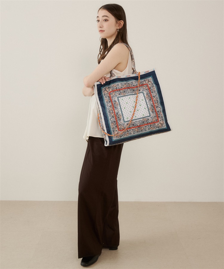 LeSportsac Atelier】LG CHAIN TOTE｜トートバッグ｜バッグ