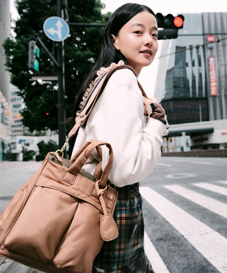 LeSportsac Atelier】MED HELMET TOTE2｜トートバッグ｜バッグ