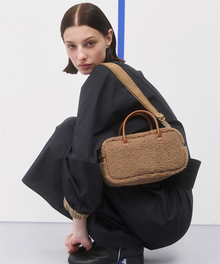 LeSportsac Atelier】TOP HANDLE WIDE BAG2｜ショルダーバッグ/斜め