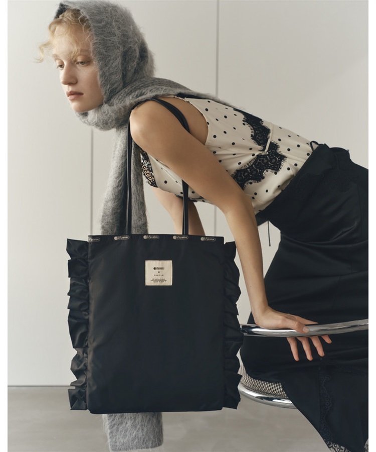 ユニベアシティ LeSportsac × FRAY I.D】RF VERTICAL CITY TOTE ブラックソリッド