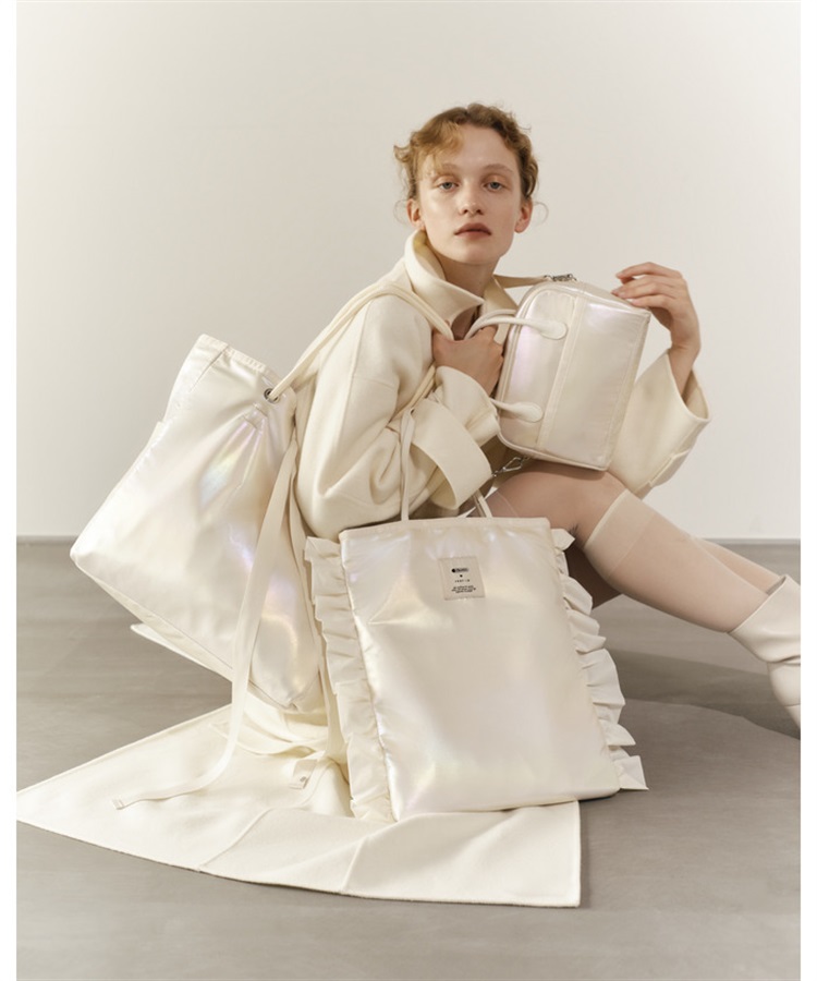 LeSportsac × FRAY I.D】RB LARGE 2WAY TOTE パールシャイン