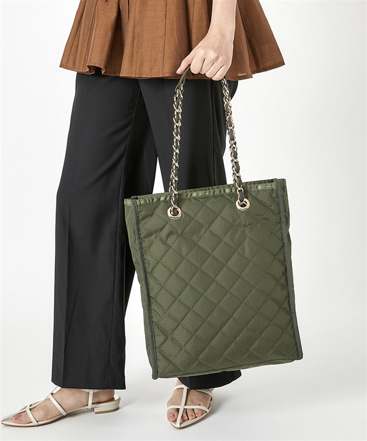 未使用級　レスポートサック　アトリエ　キルティング　チェーンキルト　トート レスポートサック アトリエ】新作が4月10日発売、バンダナ柄