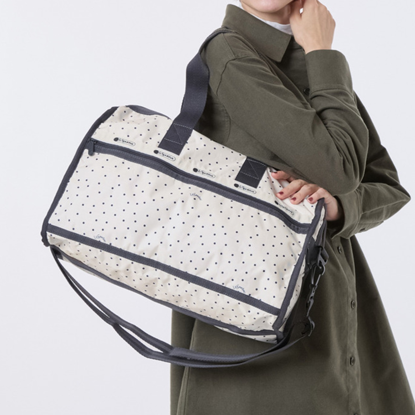 ボストンバッグ