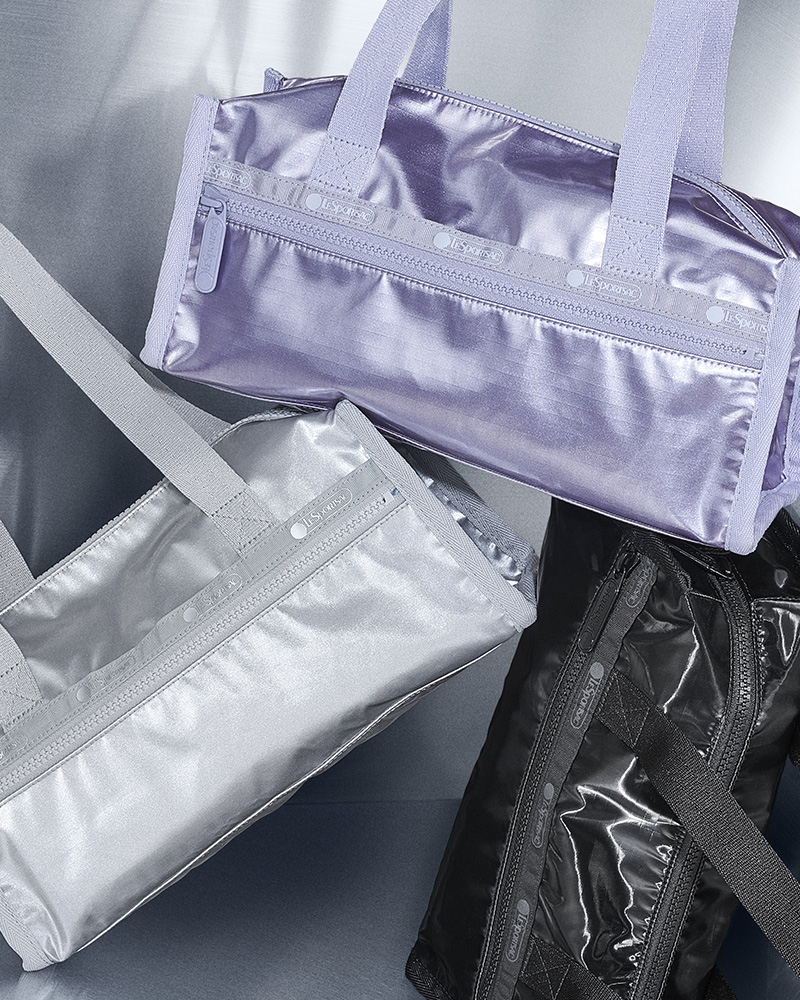 Shine Collection マットな光沢感が特徴のパテント素材を使用したコレクション