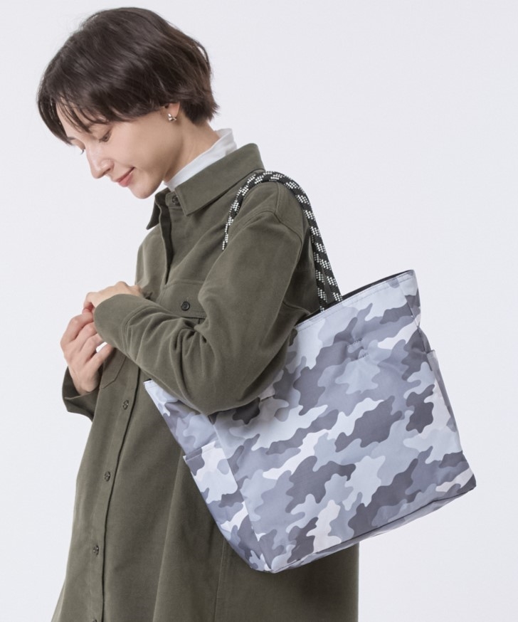 ML 2 WAY TOTE ２ウェイブラック/グレーカモ