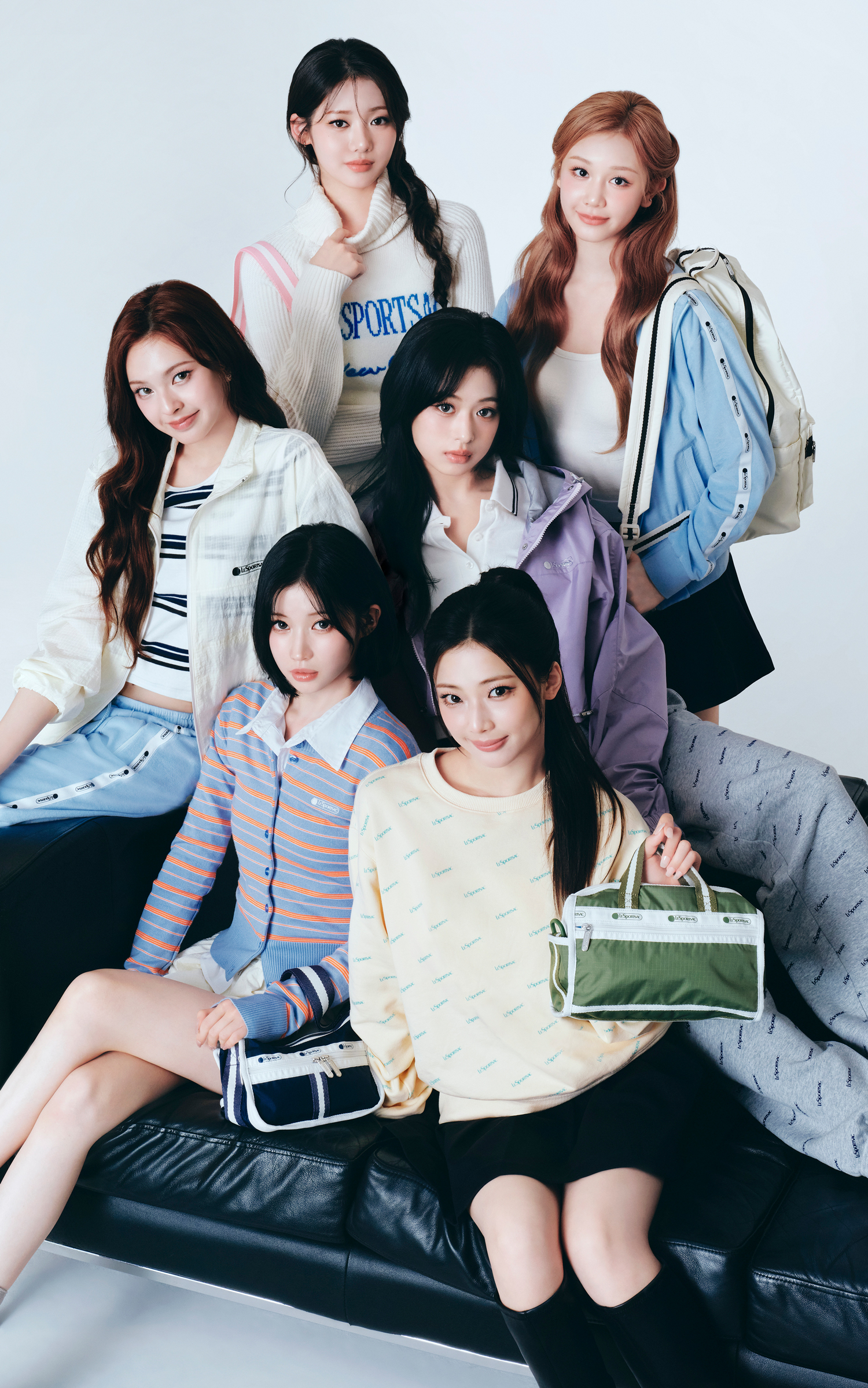 BABYMONSTER × LeSportsac ビジュアル