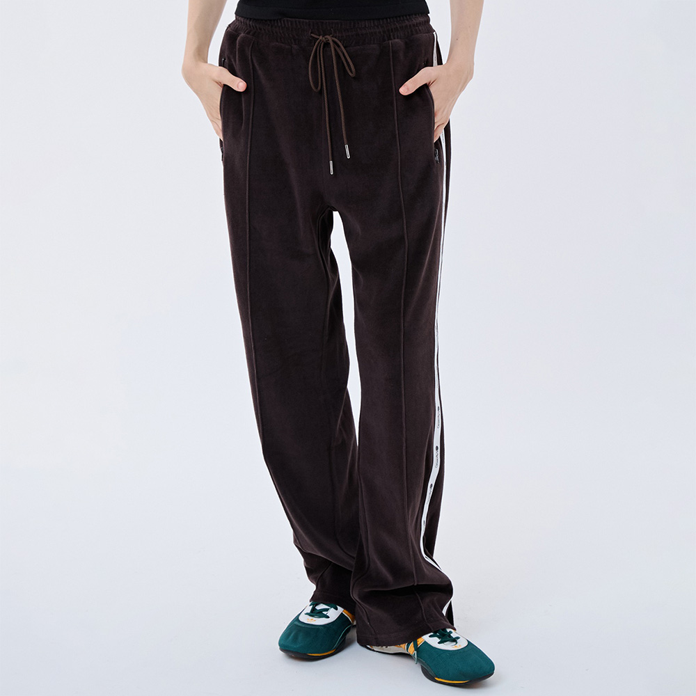 ボトムスの画像