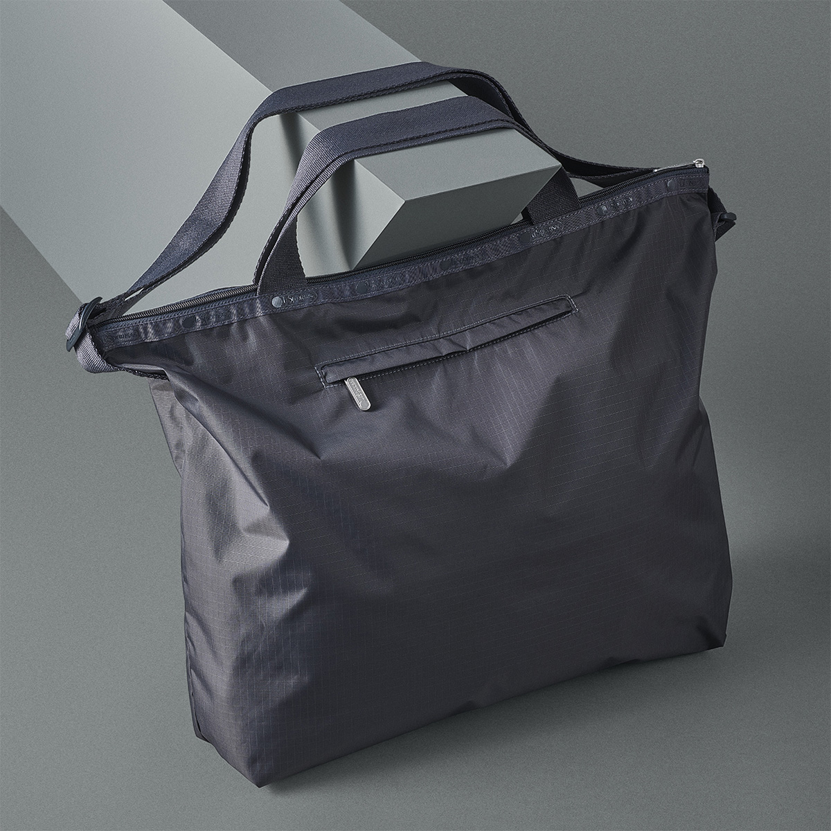 Solid Colors｜レスポートサック公式｜LeSportsac